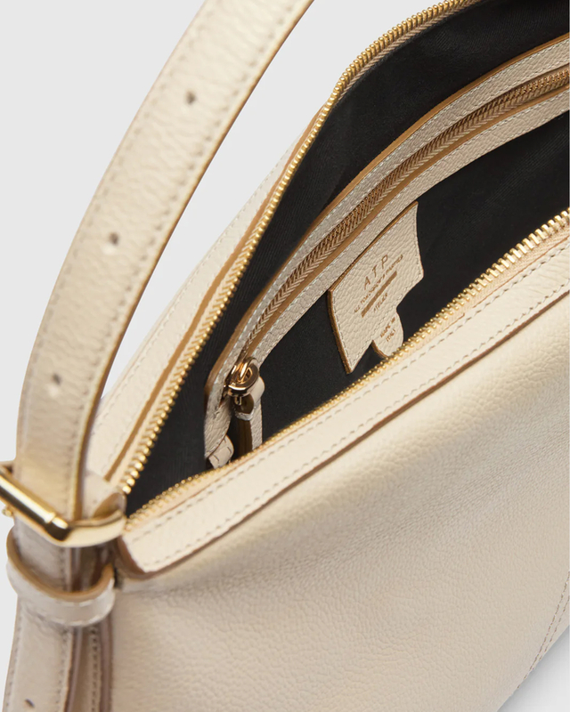 Castellare Mandorla Grained Calf Creme