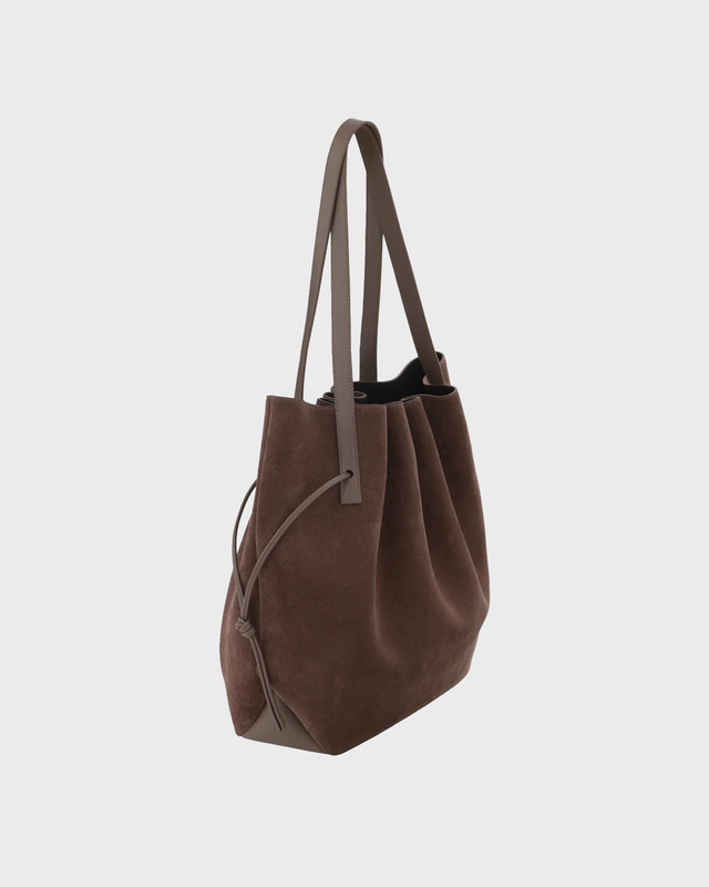 Veske Scallop Suede Brown