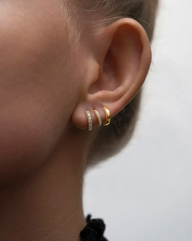 Örhängen Mini Huggies Guld