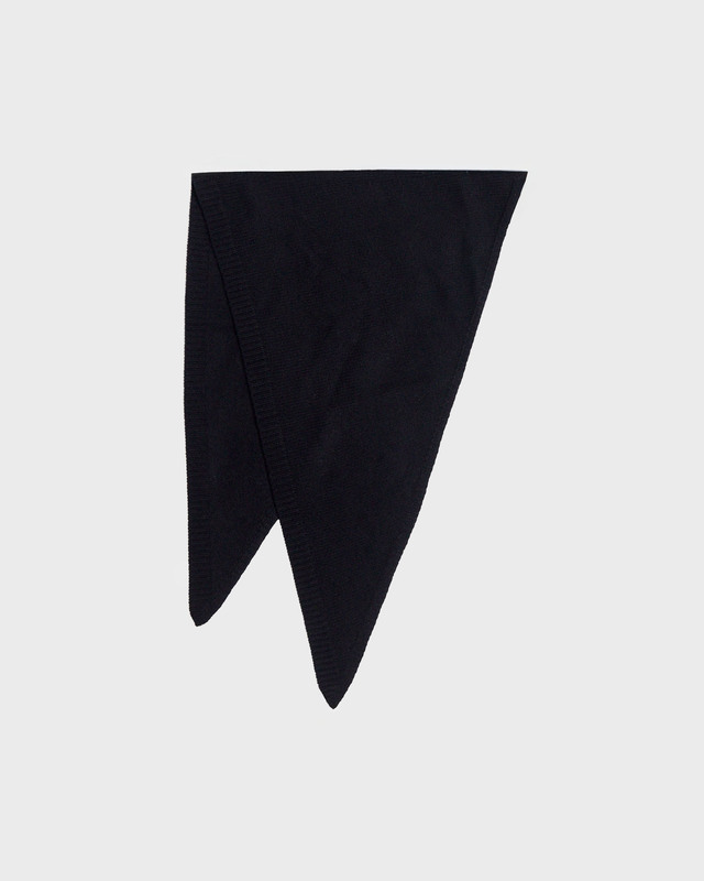 Scarf Knit Triangle Black