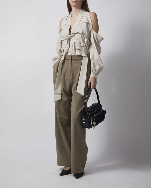 Bluse Cut-Out Bow Light beige