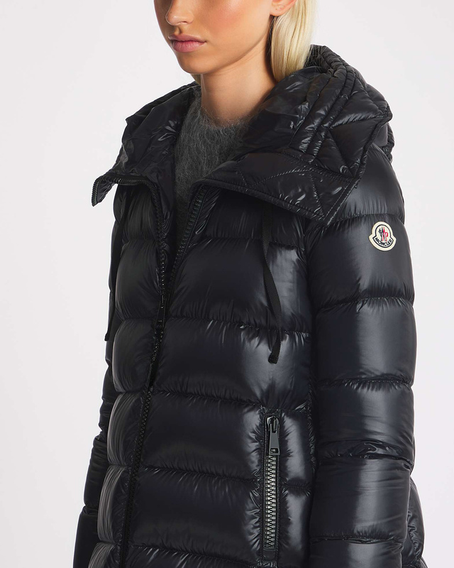 Moncler Suyen Long Parka Svart MONCLER4 (L)