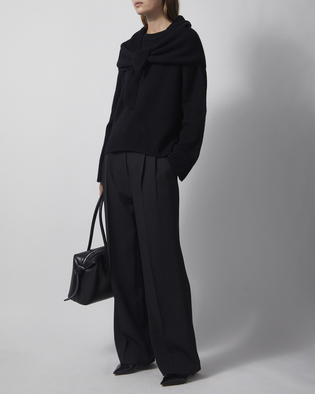 Genser Cashmere Wool R-neck Black