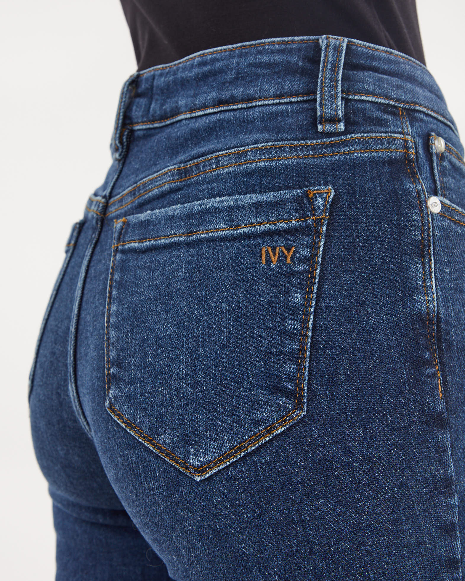 IVY Johanna Jeans Kick Flare Denim | WAKAKUU