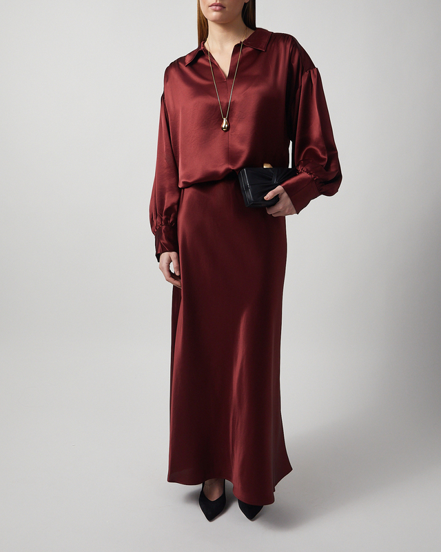 Blus Leonora Satin Cabernet