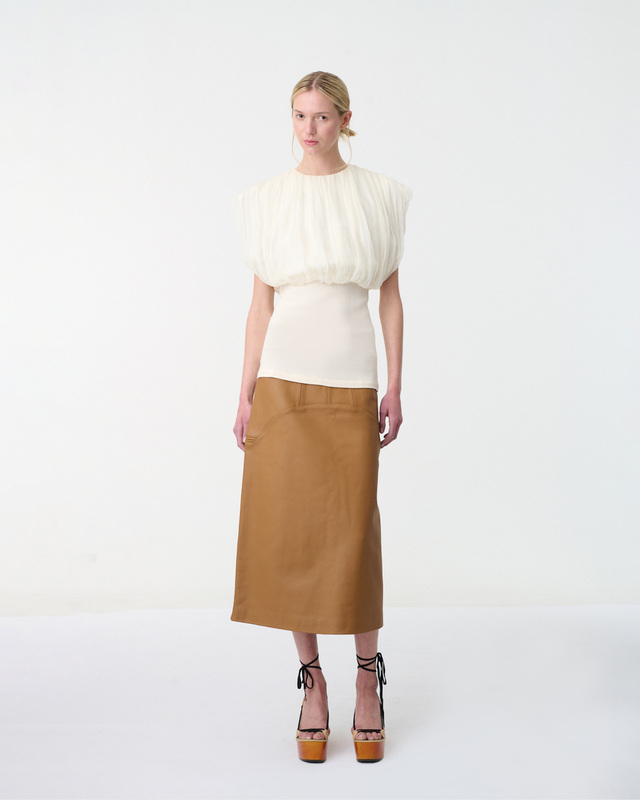 Top Void Gathered Silk  Creme