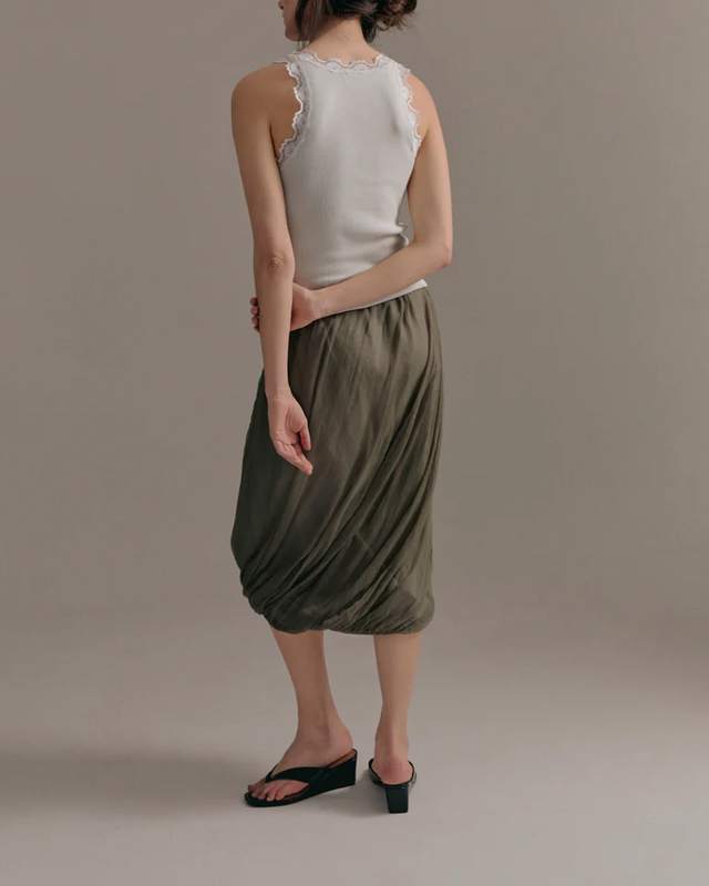 Top Älma Lace-trimmed Ribbed Silk Egg Shell