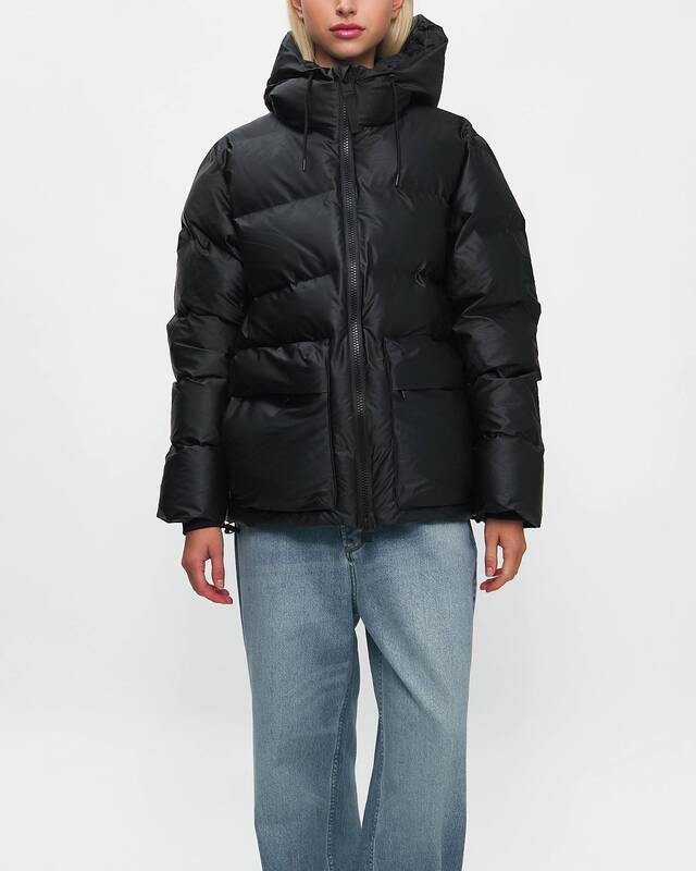 Rains Jacka Alta Puffer Cargo W3T3 Svart XS