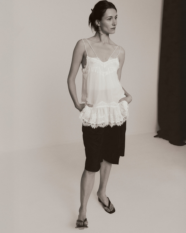 Topp Iris Lace-Trimmed Vit