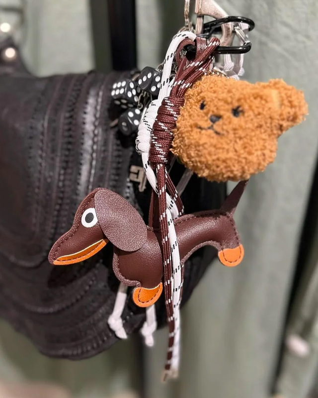 Bag Charm Set Brown Brown