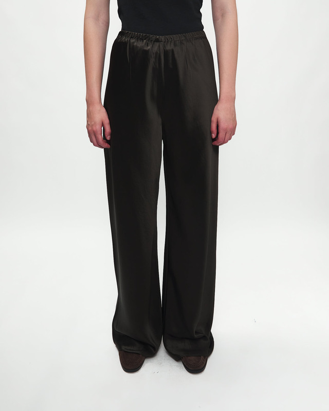 Almada Label  Byxor Bias Satin Pants Chocolate XS