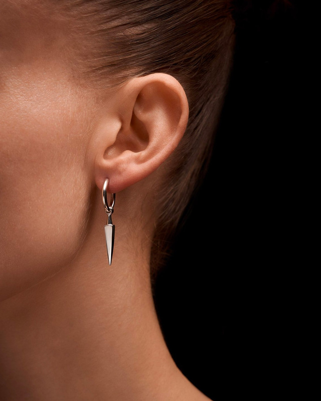 Örhänge Poison Arrow Silver