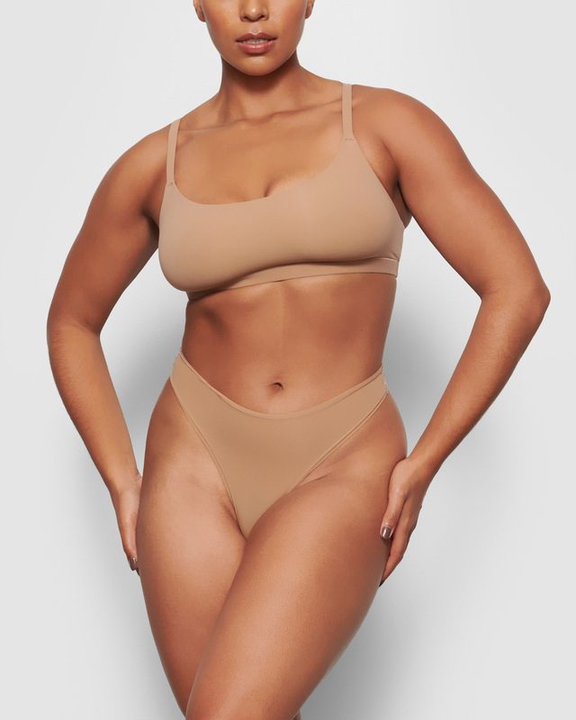 Stringtruse Fits Everybody Sienna