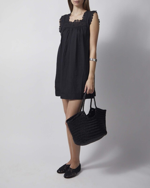 Kjole Almadia Black