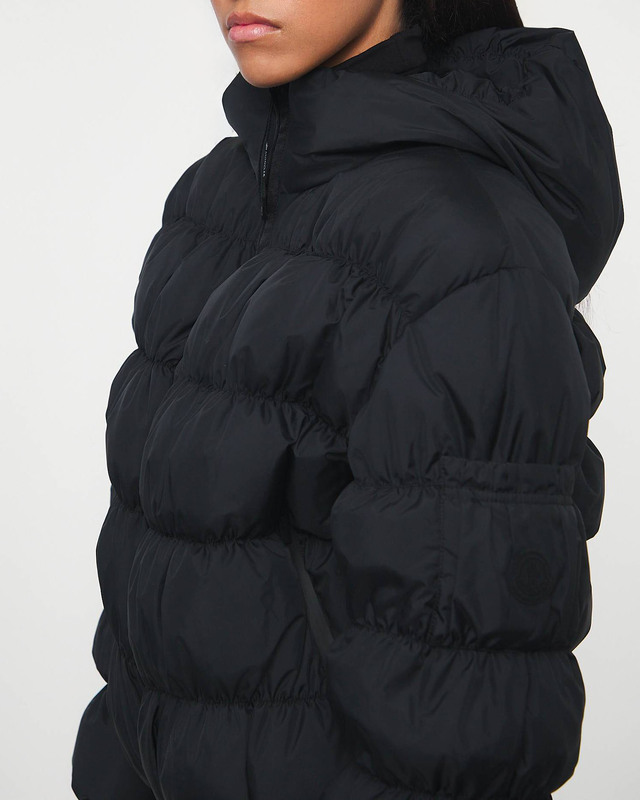 Moncler Jacket Medonte Short Down Black MONCLER4 (L)