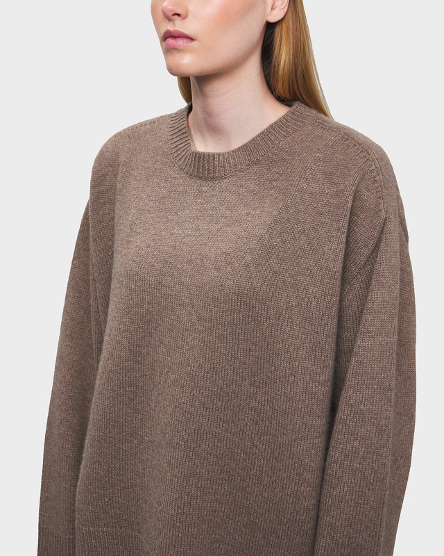 Teurn Studios Tröja Cashmere Crewneck Brun L