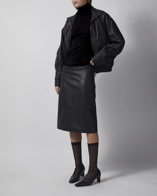 Topp Sleevless Merino Turtleneck Black