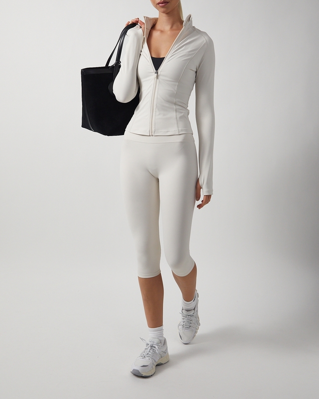 Softsculpt Capri Creme