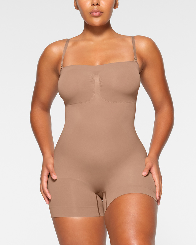 Body Seamless Sculpt Strapless Shortie Sienna