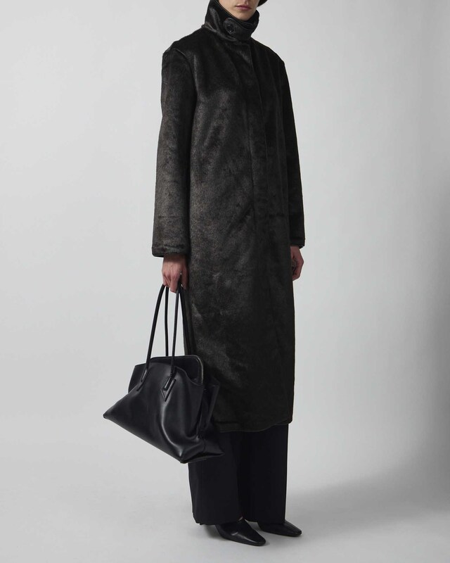 Kåpe Phoebe Faux Pony Hair Long Black