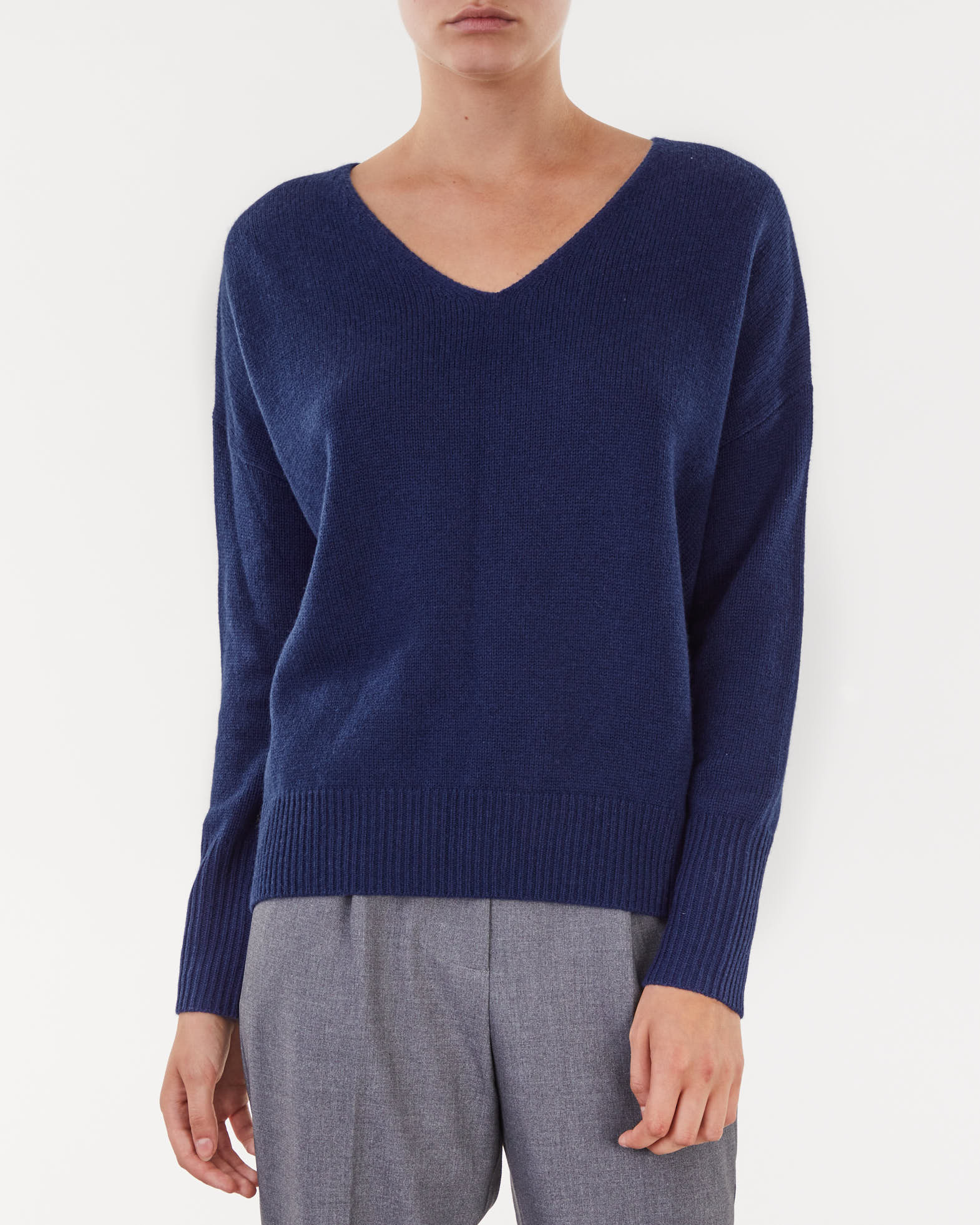 Wakakuu Icons Tröja Merle V-neck Knit | WAKAKUU